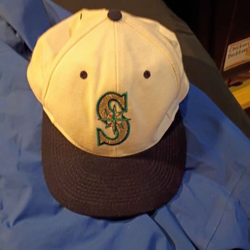 MLB Genuine Merchandise Seattle Mariners Snapback Hat